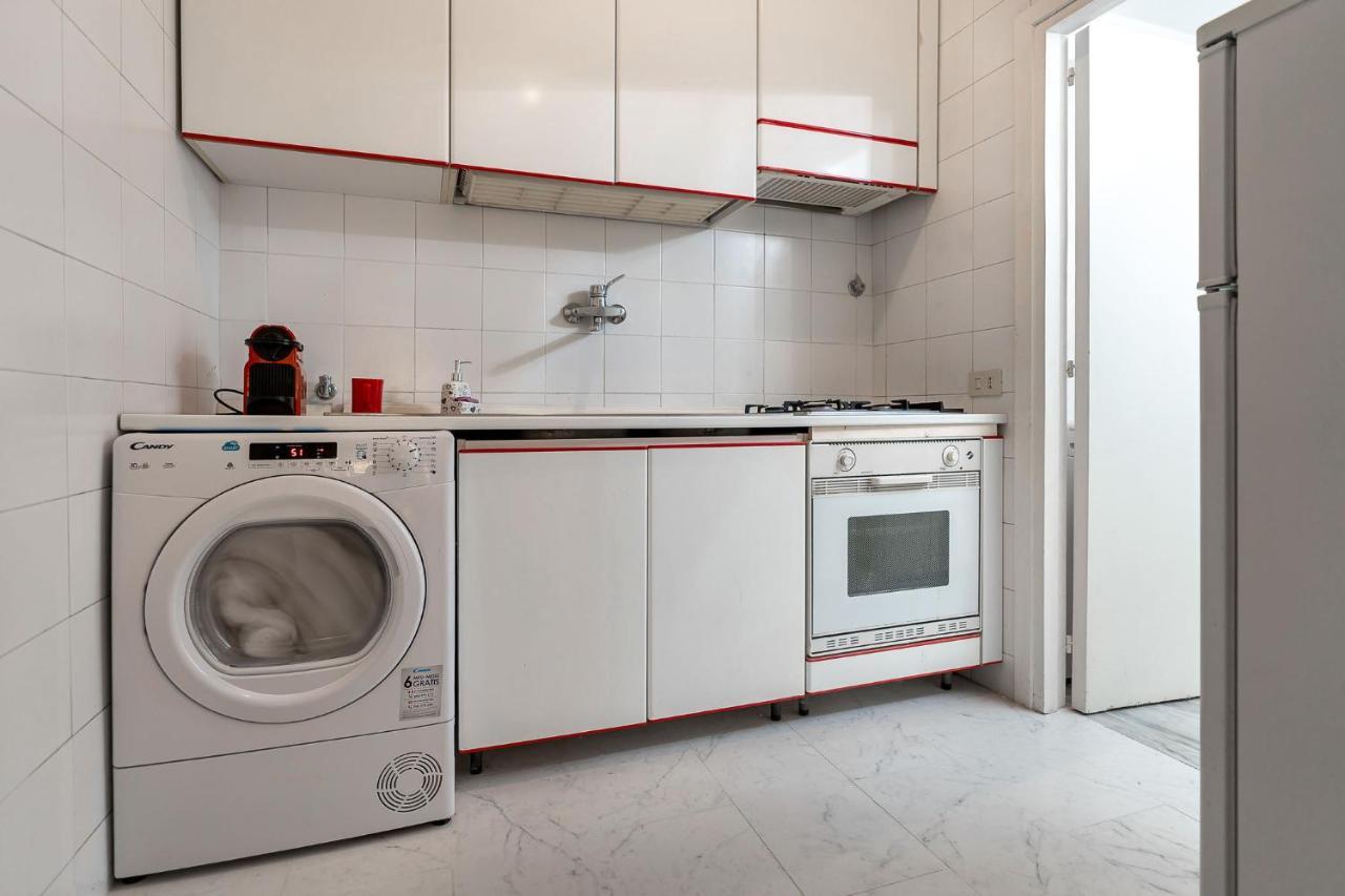 Prince'S Suite - Budget Rooms & Apt Piazza Del Popolo Rzym Zewnętrze zdjęcie