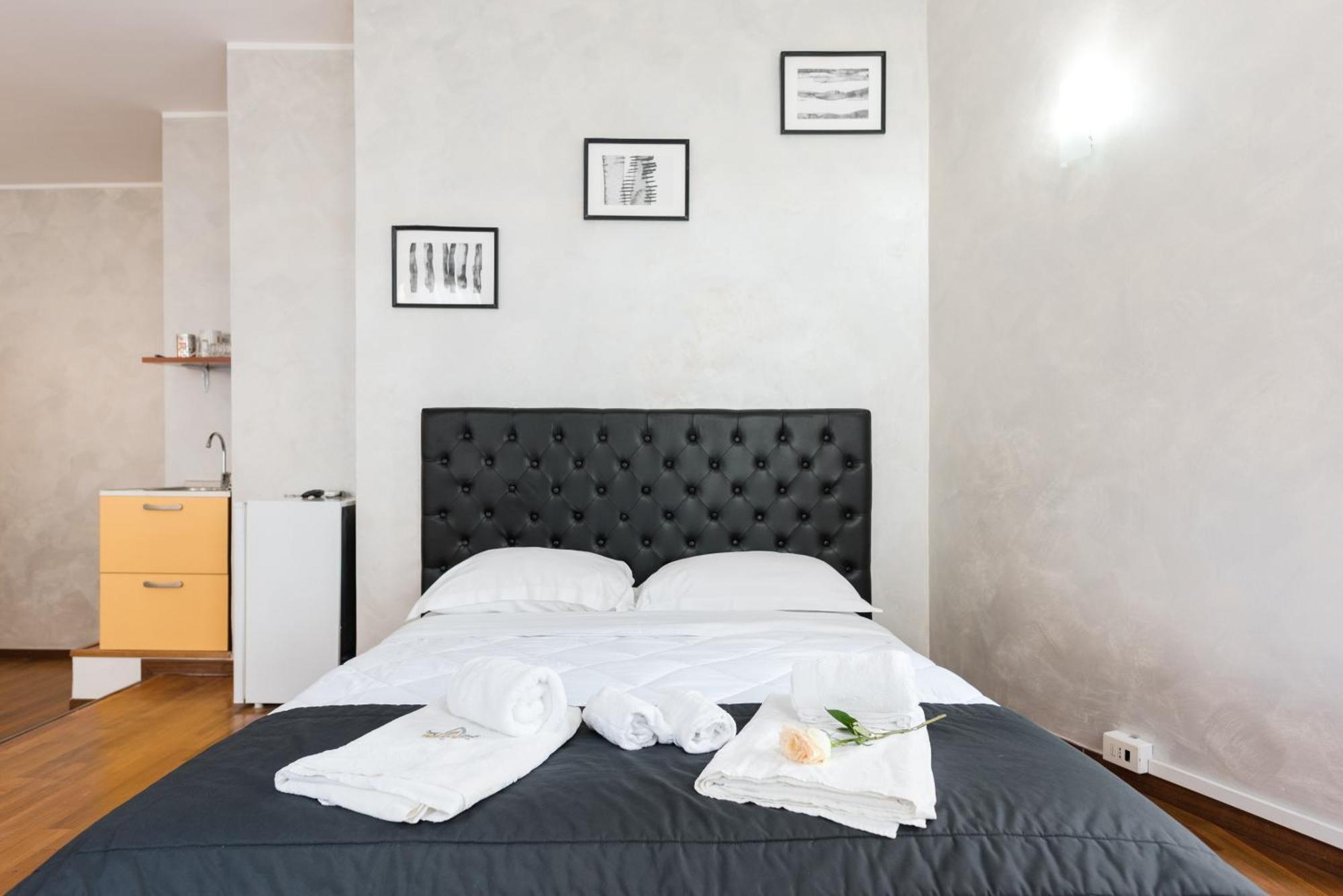 Prince'S Suite - Budget Rooms & Apt Piazza Del Popolo Rzym Zewnętrze zdjęcie
