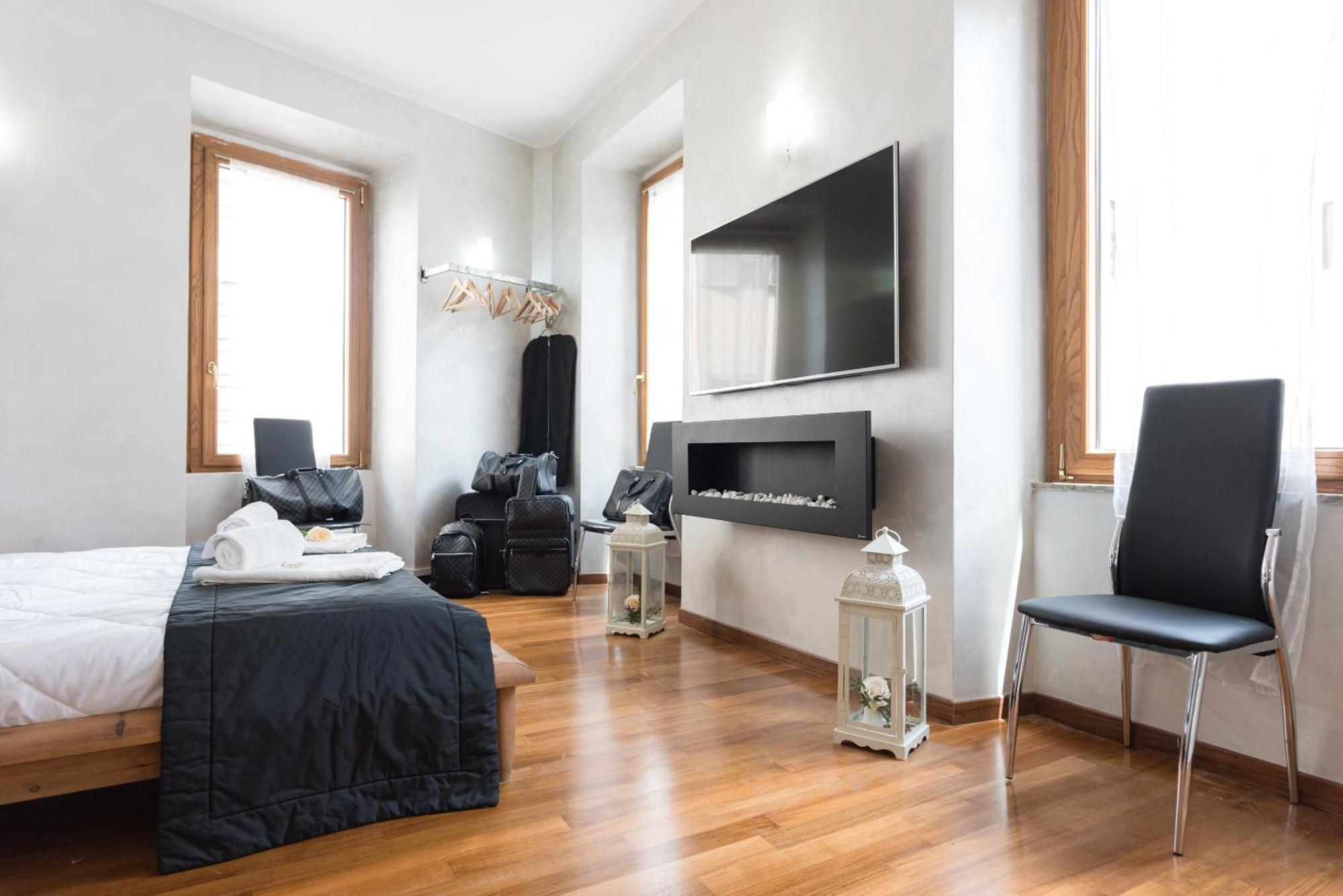 Prince'S Suite - Budget Rooms & Apt Piazza Del Popolo Rzym Zewnętrze zdjęcie