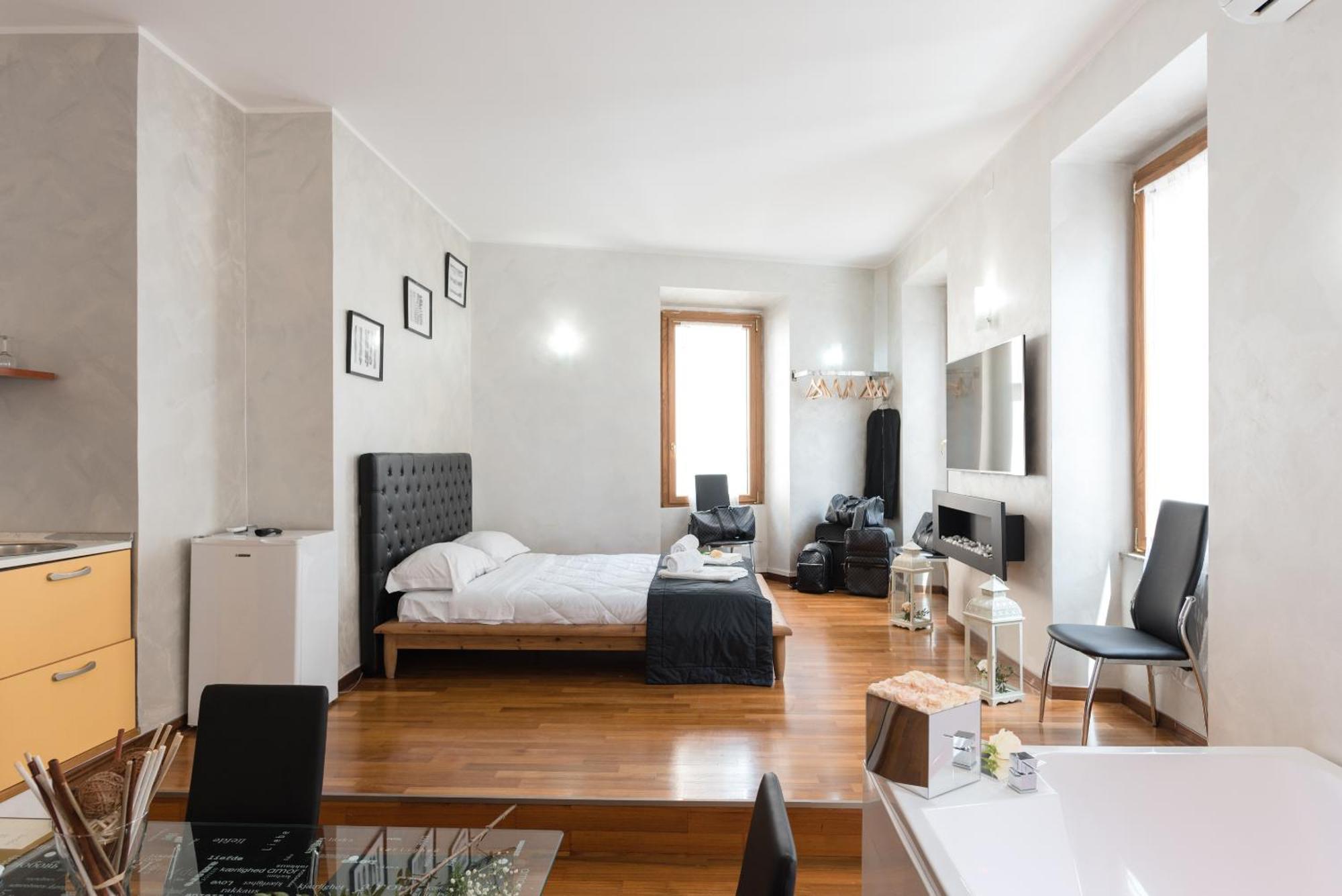 Prince'S Suite - Budget Rooms & Apt Piazza Del Popolo Rzym Zewnętrze zdjęcie